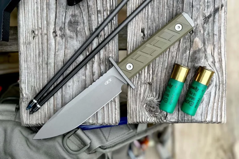 The 7 Best Bushcraft Knives of 2025